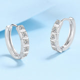 Moissanite Diamond Earring- -حلق الماس الموزنايت