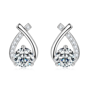 Moissanite Earring- -حلق الماس الموزنايت